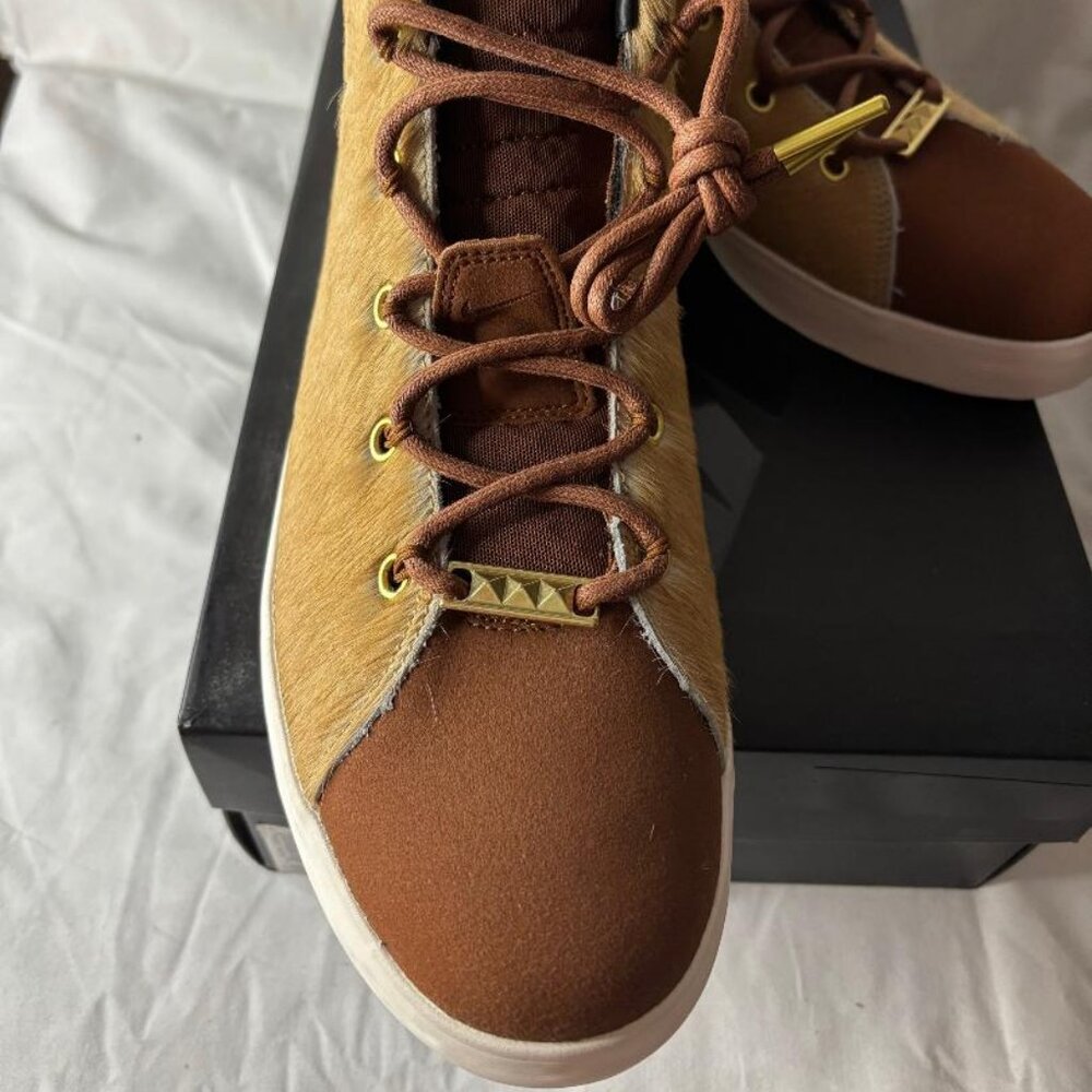 Nike Lebron XII NSW Lion Shoes Size 10.5 QS "Lion's Mane" Made of Pony Hair - Picture 3 of 7